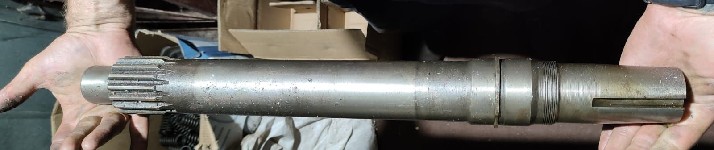 ВАЛ СЦЕПЛЕНИЯ 31А-2103 L=55,5 см.